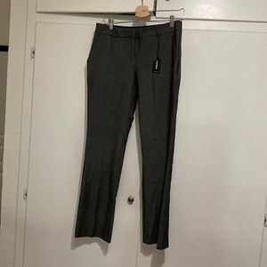 Express charcoal color columnist barely boot pant size 6 short